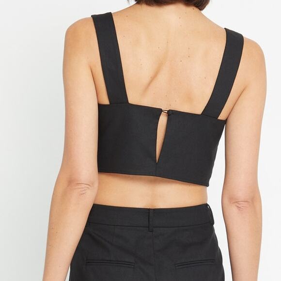 kourt Taylar Cropped Linen Blend Minimalist Casual Stylish Black Top 8 - Picture 2 of 8